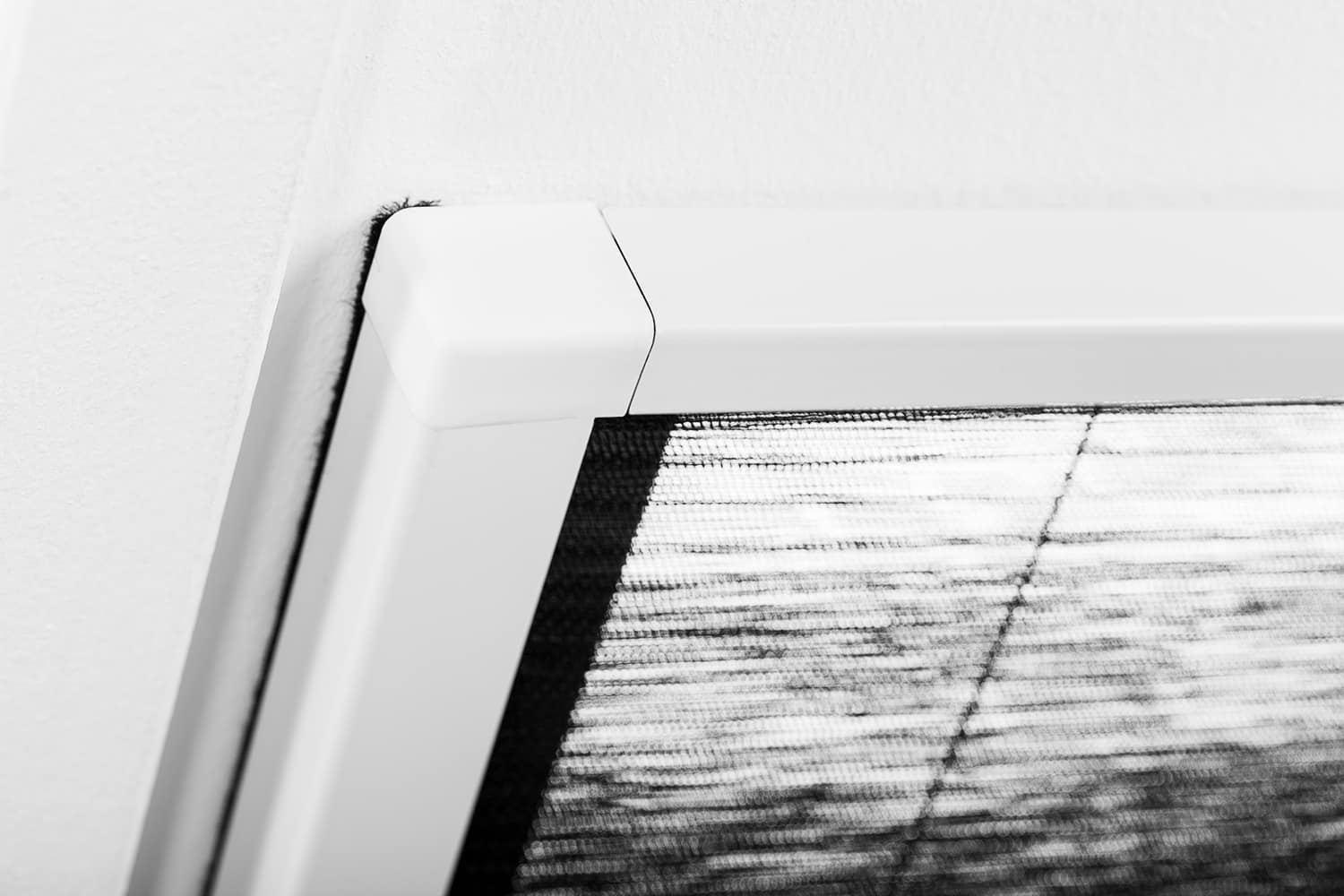 Insektenschutz Dachfenster Plissee "MASTER", Zuschnitt - Alurahmen