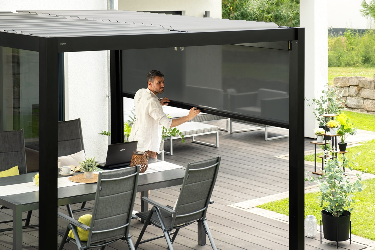 Vorhang / Sonnenschutzrollo für Pergola "ZEUS", weiß oder anthrazit